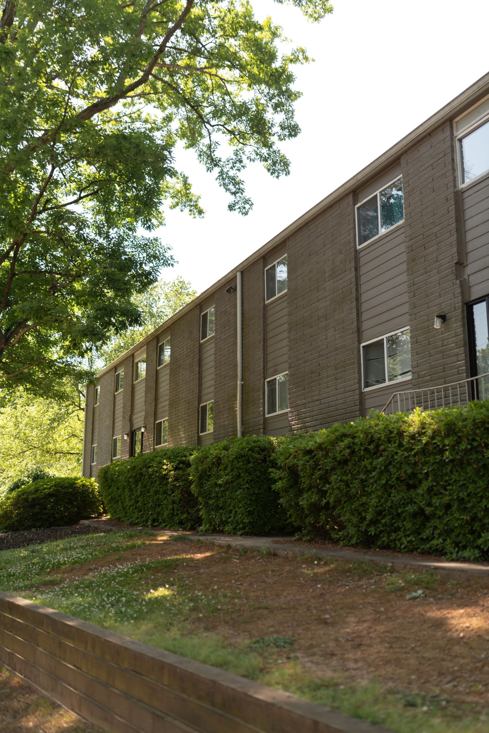 exterior view at Midwood 555 apartments Situated in Marietta area at 555 Little St SE